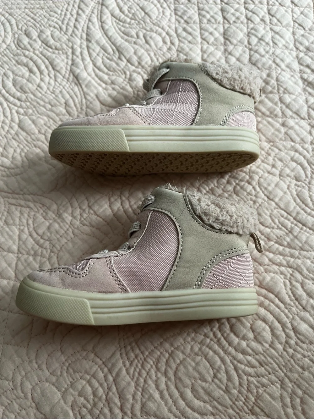 OshKosh B'gosh Pink Quilted Faux-Fur High-Top Sneakers